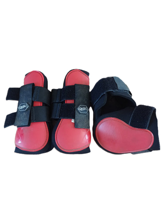 Guêtres rouges poney