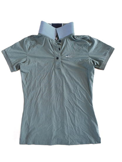 Polo cavalier Kingsland kaki (bande bleu marine dans le dos) S